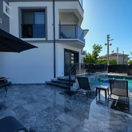 Serenity Villa *